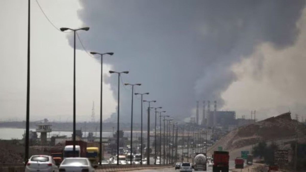 ઇરાનની પોર્ટ સિટીમાં ભીષણ બ્લાસ્ટ, 4 ના મોત, 500થી વધુ ઇજાગ્રસ્ત