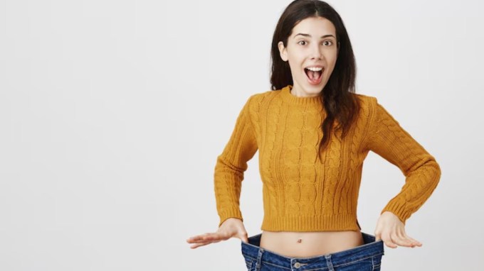 <strong>વજન ઘટાડવા</strong> : ભીડામાં ફાઇબર અને પ્રોટીન હોય છે. તેનું પાણી પીવાથી પેટ લાંબા સમય સુધી ભરેલું લાગે છે, જે વજન ઘટાડવામાં મદદ કરી શકે છે. (Photo: Freepik)