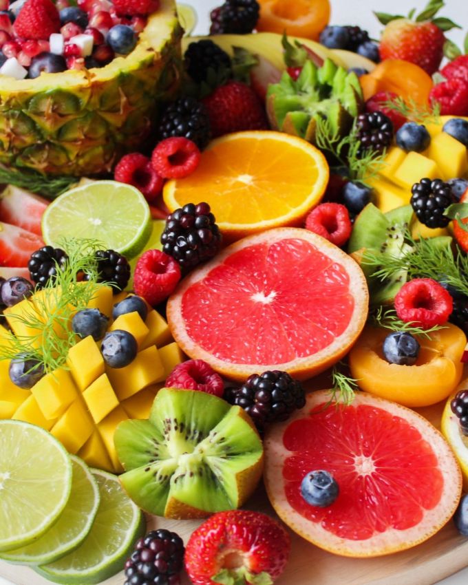 લીચીને બધી ફૂડની જેમ તમારે તેને સંતુલિત આહારના ભાગ રૂપે શામેલ કરવી જોઈએ. તમારા શરીરને વિટામિન અને ખનિજોનું યોગ્ય સંતુલન મળે તે સુનિશ્ચિત કરવા માટે ઓછી સુગર વાળા ફળો અને શાકભાજી સાથે લીચી ખાઓ.