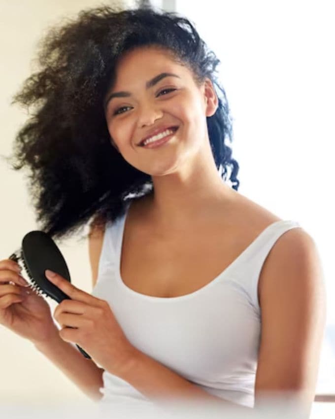 <strong>કેવી રીતે તૈયારી કરવી</strong> : એક નાના બાઉલમાં ત્રણ ચમચી દહીં લો અને સારી રીતે મિક્સ કરો. આમાં બે ચમચી એલોવેરા જેલ ઉમેરો અને સારી રીતે મિક્સ કરો. તમે આમાં તેલ અને મધ ઉમેરી શકો છો. 