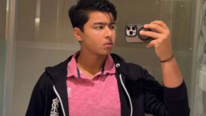 વૈભવ આઈપીએલ 2025માં કુલ મેચ રમ્યો છે. જેમાં તેણે 36.00ની એવરેજથી 252 રન બનાવ્યા છે. તેનો સ્ટ્રાઇક રેટ 206.55નો રહ્યો છે. તેણે 18 ફોર અને 24 સિક્સર ફટકારી છે. (તસવીર - સોશિયલ મીડિયા)