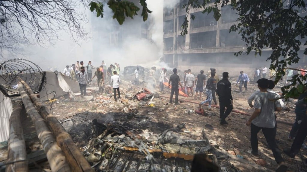 બ્લેક બોક્સ શું છે અને તે કેવી રીતે કામ કરે છે? જાણો પ્લેન દુર્ઘટના તપાસમાં કેમ છે મહત્વપૂર્ણ