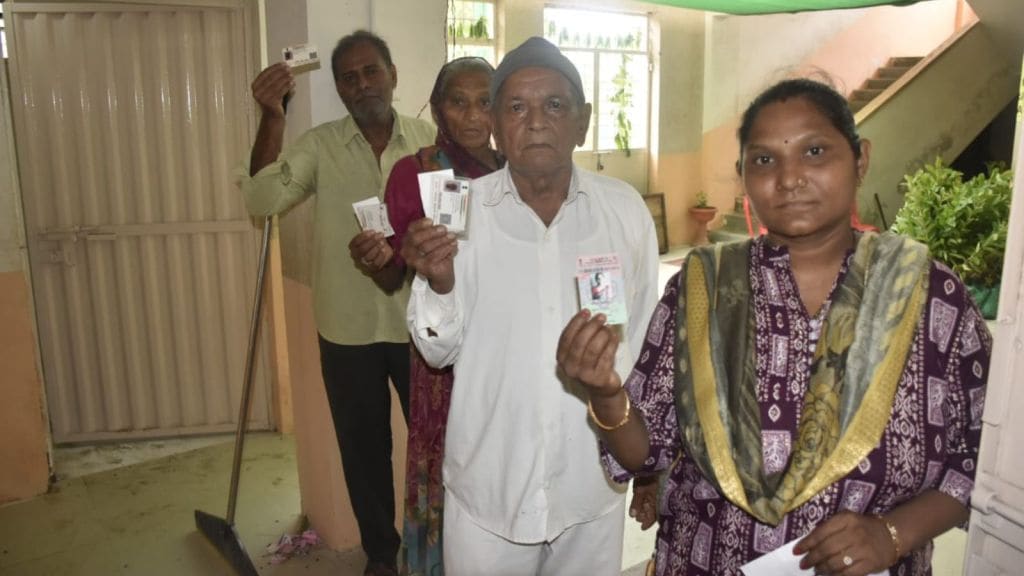 ગુજરાતમાં ગ્રામ પંચાયતોની ચૂંટણીમાં સરેરાશ 70 ટકાથી વધુ મતદાન