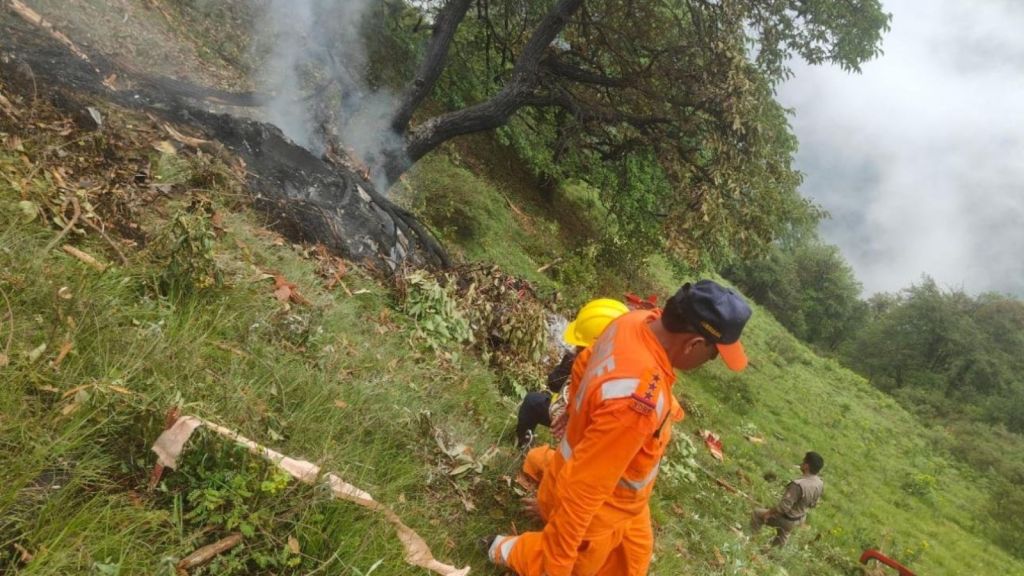 Uttarakhand Helicopter Crash: કેદારનાથ નજીક ગૌરીકુંડમાં હેલિકોપ્ટર ક્રેશ, ગુજરાતના 1 યાત્રી સહિત કુલ 7 લોકોના મોત