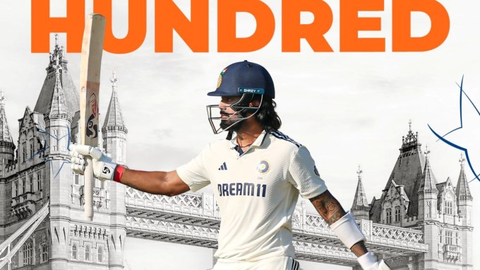 લોર્ડ્ઝમાં વેંગસરકરની 3 સદી છે. આ ઐતિહાસિક મેદાન પર સદી ફટકારનાર ઓનર બોર્ડ પર તે સૌથી વધુ વખત નામ અંકિત કરાવનાર વિદેશી ખેલાડી છે. એટલે કે તે આ સ્ટેડિયમમાં સૌથી વધુ સદી ફટકારનાર વિદેશી ખેલાડી છે.(તસવીર - BCCI)