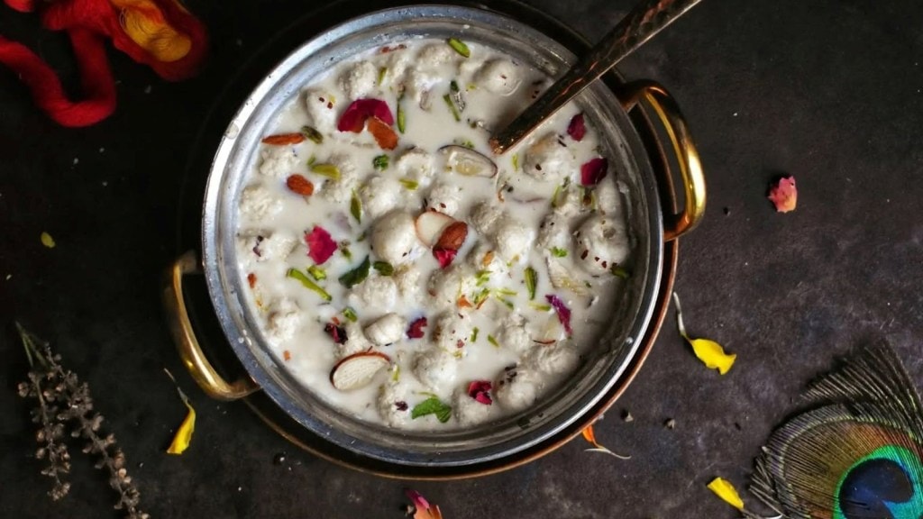 Panchamrit: પંચામૃતથી કરો ભગવાન શિવનો અભિષેક, તેને બનાવવાની સાચી રીત નોંધી લો