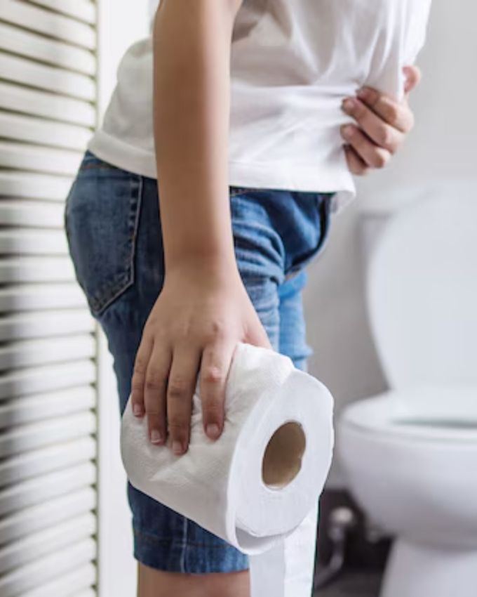 <a href="https://gujarati.indianexpress.com/lifestyle/constipation-relieving-food-home-remedies-in-gujarati-sc/404661/" data-type="link" data-id="https://gujarati.indianexpress.com/lifestyle/constipation-relieving-food-home-remedies-in-gujarati-sc/404661/">કબજિયાત </a>એ માત્ર એક સામાન્ય પાચન સમસ્યા નથી પણ શરીરની કેટલીક આંતરિક સમસ્યાઓનું મુખ્ય લક્ષણ પણ માનવામાં આવે છે. હેલ્થ એક્સપર્ટ ઘરેલું ઉપચાર દ્વારા કબજિયાતથી કેવી રીતે છુટકારો મેળવવો તે વિશે વિગતવાર વાત કરી છે.