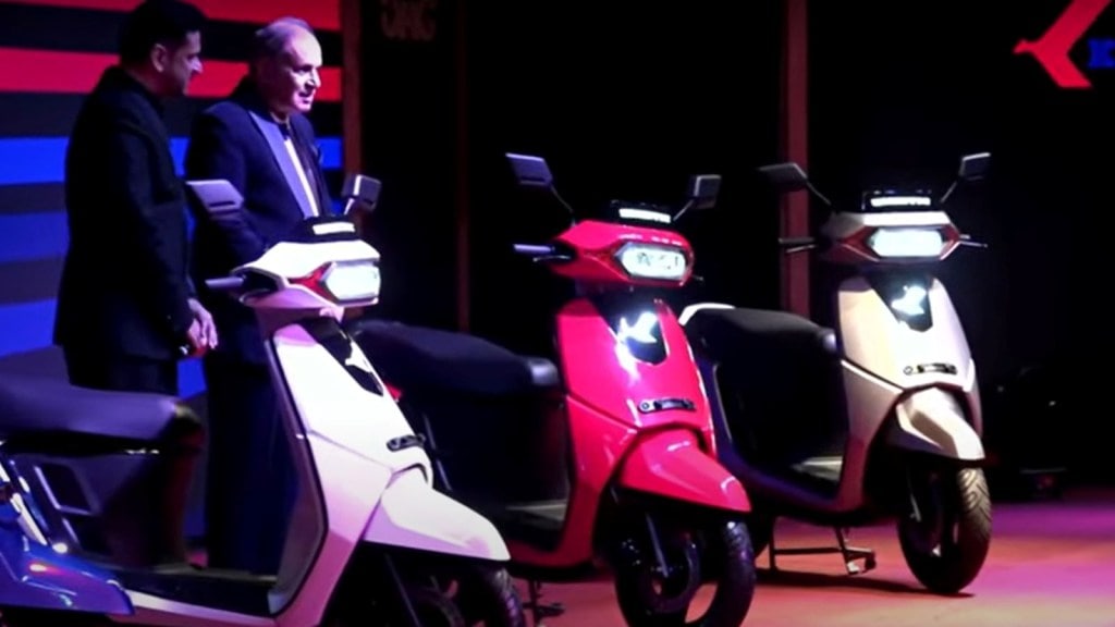 kinetic DX Electric Scooter : કાઇનેટિકની નવા ઇ સ્કૂટર સાથે માર્કેટમાં એન્ટ્રી, 115 કિમી મળશે રેન્જ, જાણો કિંમત અને ફિચર્સ