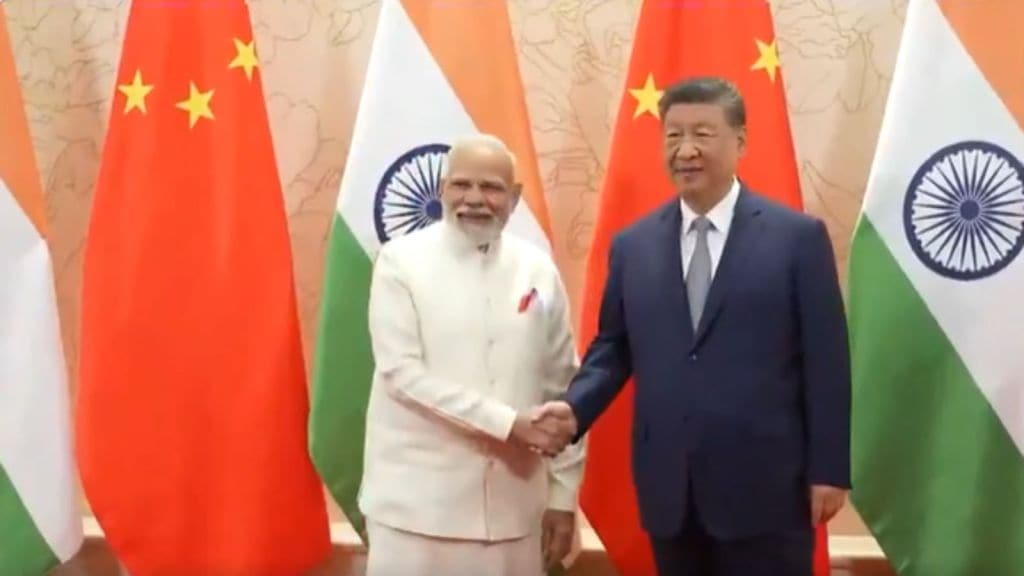 SCO Summit : પીએમ મોદી અને ચીનના શી જિનપિંગ વચ્ચે મુલાકાત, જાણો શું વાતચીત થઇ