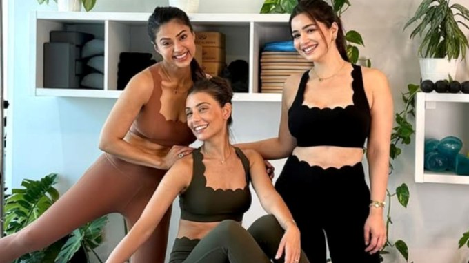 સારા તેંડુલકર પરંપરાગત અને પશ્ચિમી બંને પોશાકોમાં ખૂબ જ સુંદર અને આત્મવિશ્વાસુ લાગે છે. (Insta/@saratendulkar)