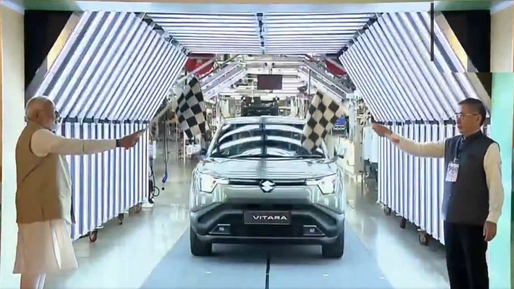 PM મોદીએ મારુતિ e Vitara ને લીલીઝંડી આપી, આજથી ઉત્પાદન શરુ, SUV 100 દેશોમાં કરાશે નિકાસ
