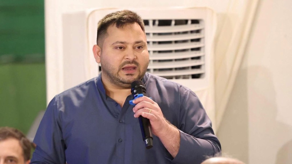 ‘ગુજરાતના લોકો બિહારના મતદાતા બની રહ્યા છે’, તેજસ્વીએ કહ્યું – ભાજપનું ષડયંત્ર સમજવું પડશે