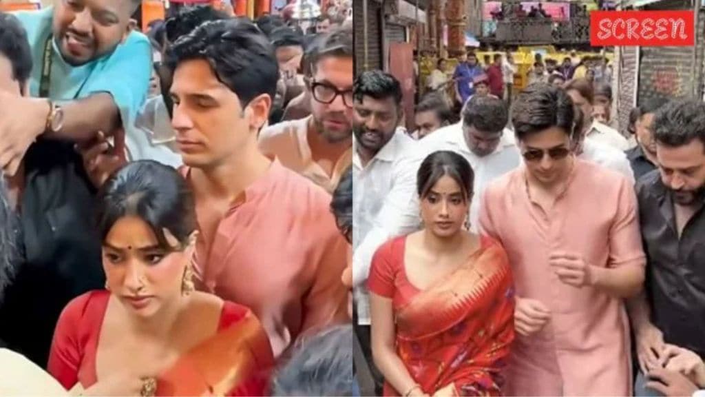 સિદ્ધાર્થ મલ્હોત્રા સાથે ગણપતિ ઉત્સવમાં જોવા મળી એકટ્રેસ, ભારે ભીડના કારણે જાન્હવી કપૂર અસ્વસ્થ દેખાઈ, જુઓ વિડીયો