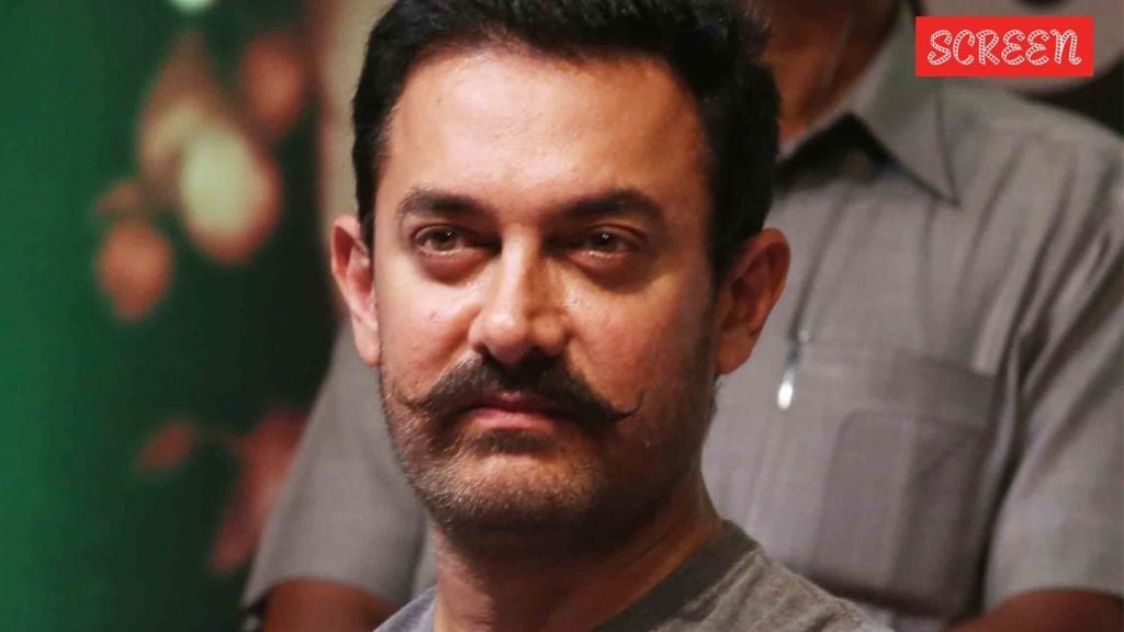 બાપ્પાના આશીર્વાદ લેવા આમિર ખાન પણ પહોંચ્યો, મહારાષ્ટ્રના મંત્રીના ગણપતિ પંડાલમાં કર્યા દર્શન બાપ્પાના આશીર્વાદ લેવા આમિર ખાન પણ પહોંચ્યો, મહારાષ્ટ્રના મંત્રીના ગણપતિ પંડાલમાં કર્યા દર્શન