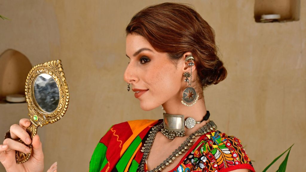 નવરાત્રી માટે બેસ્ટ બજેટ-ફ્રેંડલી ઓક્સિડાઇઝ્ડ જવેલરી, પહેરશો તો આકર્ષક લાગશે !