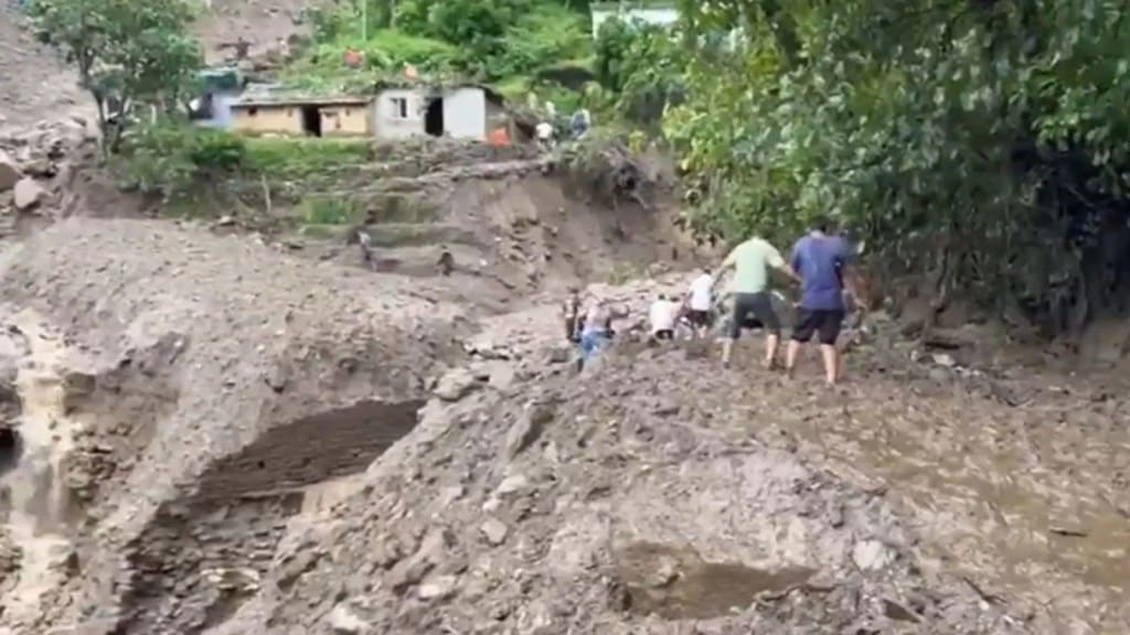 Uttarakhand Cloudburst: ઉત્તરાખંડના ચમોલીમાં વાદળ ફાટવાથી 6 ઘર તબાહ, 8 લોકો ગુમ, ભારે વરસાદનું એલર્ટ