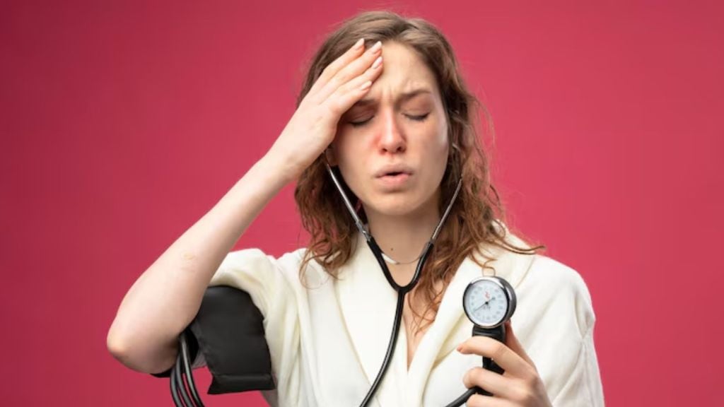 High Blood Pressure | શું તણાવ હાઈ બીપીનું કારણ બને છે? High Blood Pressure | શું તણાવ હાઈ બીપીનું કારણ બને છે?