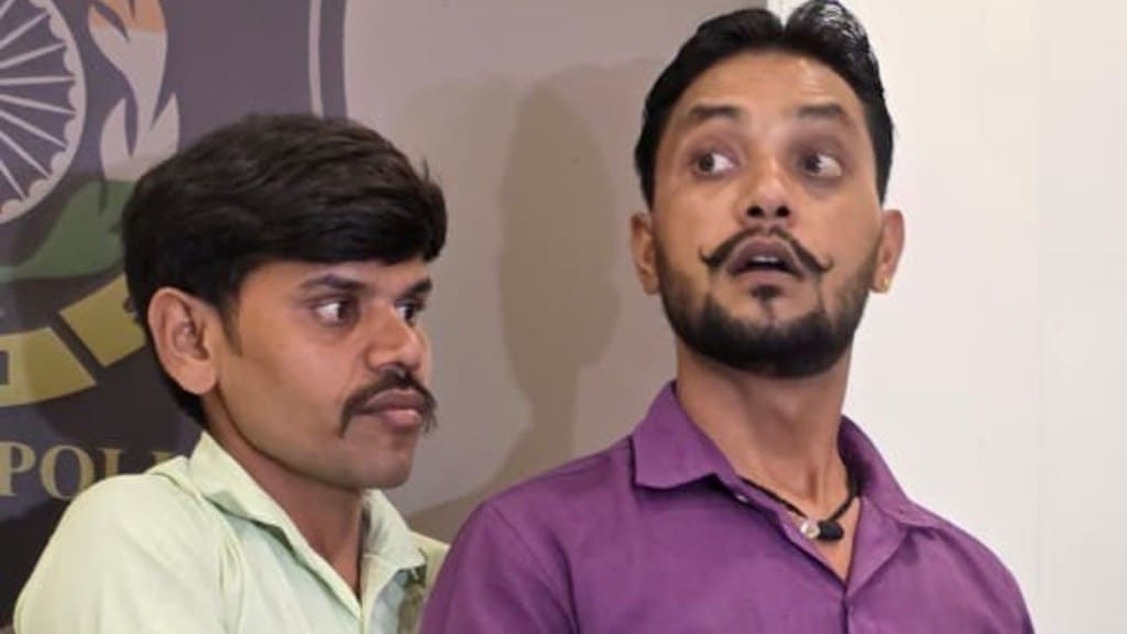 અમદાવાદના બે દોસ્તોની રસપ્રદ કહાની; 15 વર્ષ પહેલાં છૂટા પડ્યા, આ ખાસ ટેટૂએ ફરીથી મળાવી દીધા