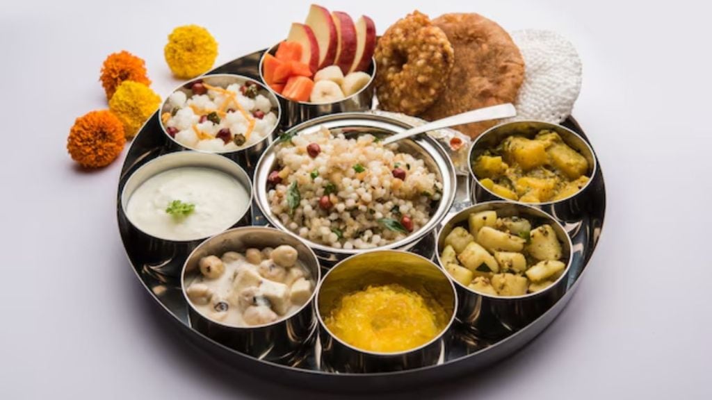 Navratri Diet Tips | નવરાત્રી વ્રત રાખો છો? આ ઉપવાસ દરમિયાન તમે શું ખાઈ શકો છો જાણો