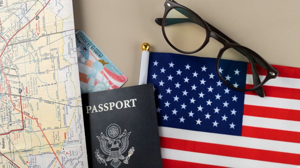 H 1B Visa Fee : અમેરિકાના એચ 1બી વિઝા ફીમાં વધારાથી ભારતીયોને ફટકો, જાણો કોને સૌથી વધુ અસર થશે