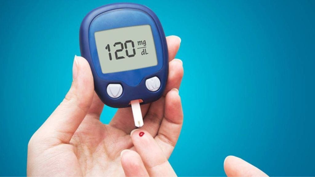 Blood Sugar Controlling Tips | મીઠાઈ ન ખાવા છતાં પણ બ્લડ સુગર કેમ વધે છે?