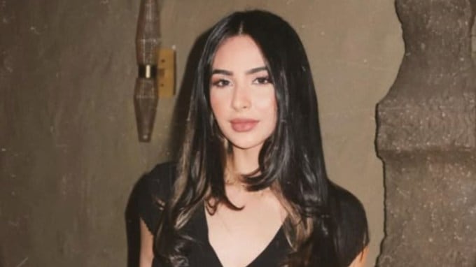 અભિષેક સાથેના તેના સંબંધો અંગેની અટકળો 2025 માં શરૂ થઈ હતી જ્યારે તેને લૈલા તરફથી તેની રેકોર્ડ-બ્રેકિંગ ટી20 ઇનિંગ્સ માટે અભિનંદન સંદેશ મળ્યો હતો. (તસવીર - લૈલા ફઝલ ઇન્સ્ટાગ્રામ)