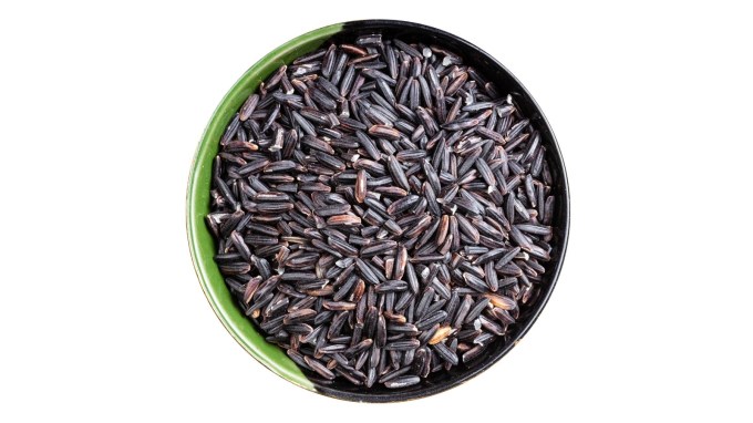 કાળા ચોખાને Forbidden Rice તરીકે પણ ઓળખવામાં આવે છે. કાળા ચોખામાં ત્રણેય પ્રકારના એન્ટીઑકિસડન્ટ અને પ્રોટીન સૌથી વધુ હોય છે. (ફોટા : ગૂગલ જેમિની)