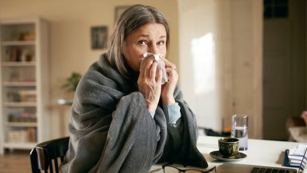 Cold and Cough Home Remedies | કફ સિરપ નથી પીવી તો બદલાતી ઋતુમાં શરદી અને ખાંસી મટાડવા આ ઘરેલું ઉપાયો કરો