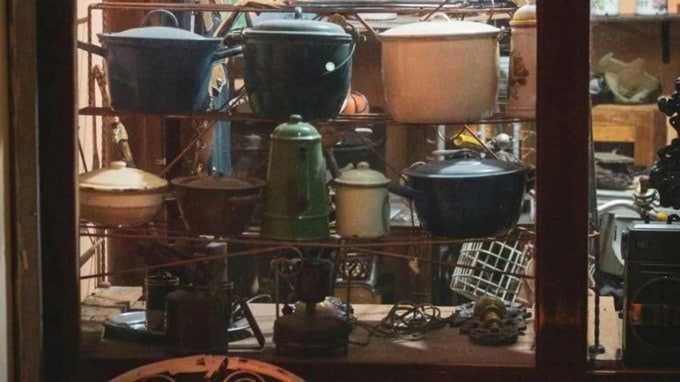 ધનતેરસ પર લોખંડની વસ્તુઓ પણ ન ખરીદવી જોઈએ. માન્યતાઓ અનુસાર કુબેર દેવતા નારાજ થાય છે. (Photo: Pexels)