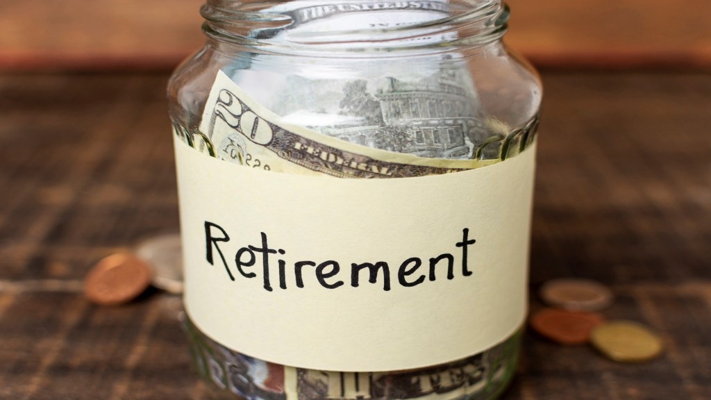 Retirement Rule : સરકારી કર્મચારીના રિટાયરમેન્ટ નિયમમાં 5 ફેરફાર, પેન્શન થી લઇ ભથ્થા પર અસર