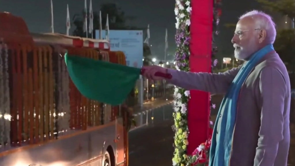 પીએમ મોદીએ કેવડિયામાં 1,220 કરોડ રૂપિયાના વિકાસ પ્રોજેક્ટ્સનું ઉદ્ઘાટન અને શિલાન્યાસ કર્યો પીએમ મોદીએ કેવડિયામાં 1,220 કરોડ રૂપિયાના વિકાસ પ્રોજેક્ટ્સનું ઉદ્ઘાટન અને શિલાન્યાસ કર્યો