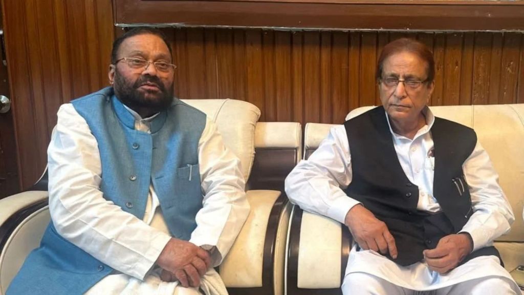 Uttar Pradesh : આઝમ ખાન સાથે સ્વામી પ્રસાદ મૌર્યની મુલાકાત, બંને નેતાઓ વચ્ચે શું મંત્રણા થઇ?