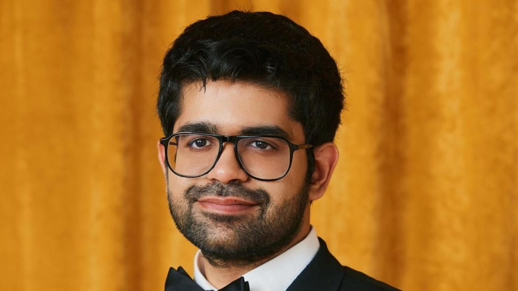 Aravind Srinivas : અરવિંદ શ્રીનિવાસ ભારતના સૌથી યુવા ધનિક, જાણો કેટલી સંપત્તિ છે અને ક્યો બિઝનેસ કરે છે.