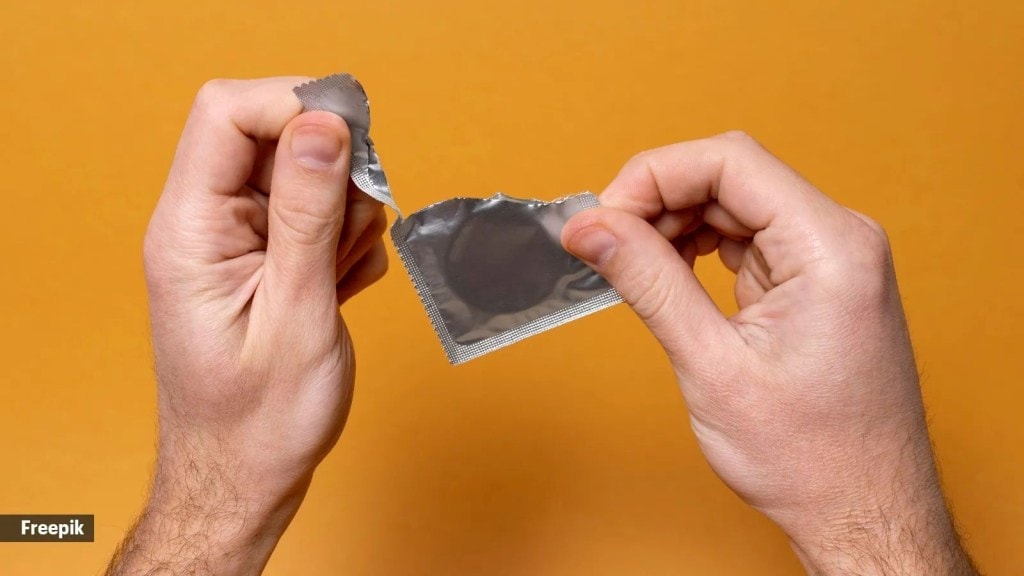 safe condom disposal methods