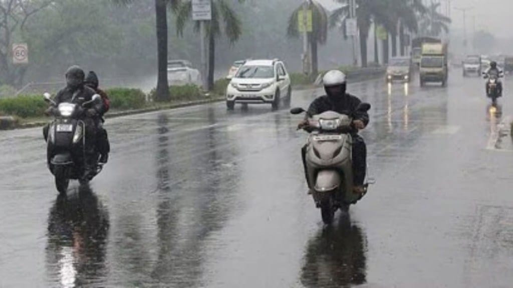 ગુજરાત નજીક ડિપ્રેશન સક્રિય, આ જિલ્લાઓમાં હજુ ભારે વરસાદની આગાહી ગુજરાત નજીક ડિપ્રેશન સક્રિય, આ જિલ્લાઓમાં હજુ ભારે વરસાદની આગાહી