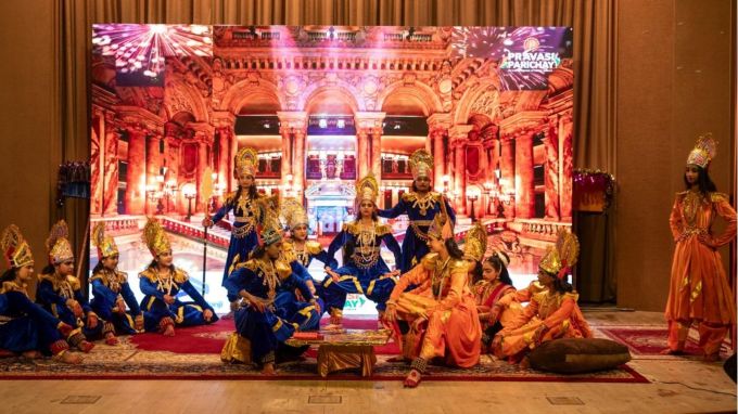 રાજદૂત ડૉ. ખાને એ પણ નોંધ્યું હતું કે રિયાધમાં ગીતા મહોત્સવ આ મહિનાના અંતમાં હરિયાણાના કુરુક્ષેત્રમાં યોજાનાર આંતરરાષ્ટ્રીય ગીતા મહોત્સવની ભાવનાને અનુરૂપ છે. આ કાર્યક્રમમાં પદ્મશ્રી અને સંગીત નાટક અકાદમી પુરસ્કાર વિજેતા શ્રીમતી પ્રતિભા પ્રહલાદે હાજરી આપી હતી.(photo- @IndianEmbRiyadh)