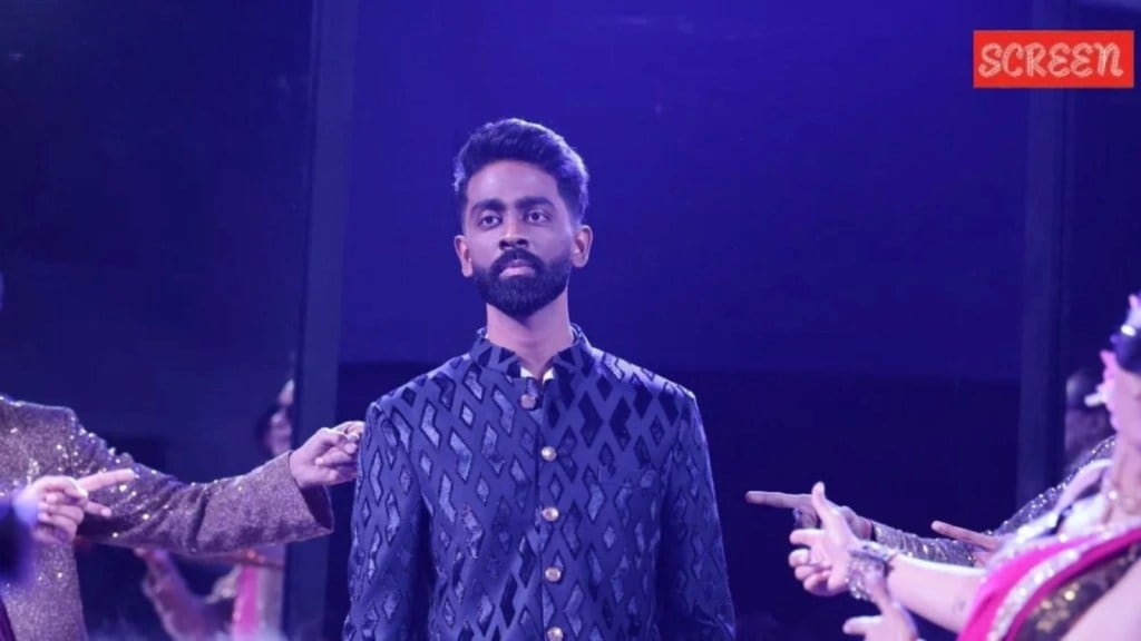 Today News : બિગ બોસ 19માં ટ્રોફી જીતવાની નજીક આવી બહાર થયો પ્રણિત મોરે, હવે ગૌરવ અને ફરહાના બનશે વિજેતા Today News : બિગ બોસ 19માં ટ્રોફી જીતવાની નજીક આવી બહાર થયો પ્રણિત મોરે, હવે ગૌરવ અને ફરહાના બનશે વિજેતા