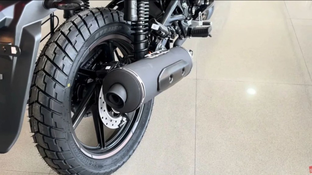 2026 Bajaj Pulsar 220F